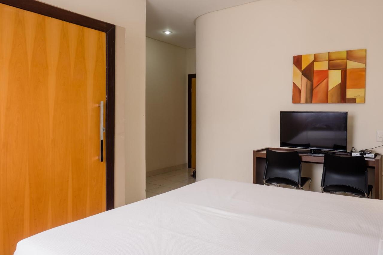Ibituruna Center Hotel Governador Valadares Exterior photo